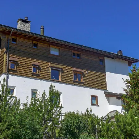 Apartamento Chesa Sül Muot